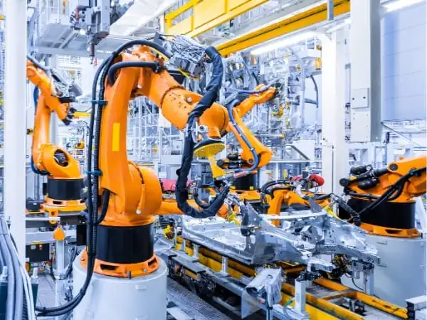 IT and digital solutions for manufacturing companies